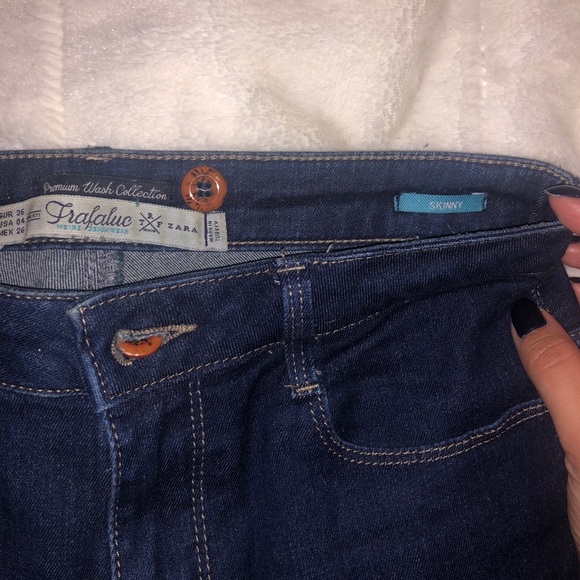 ZARA DARK SKINNY HIGH WAISTED JEANS - Picture 3 of 4